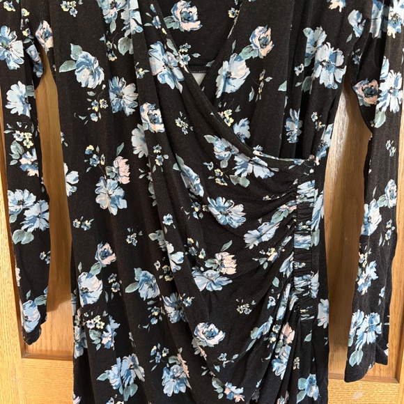 A Pea In The Pod Floral Bodycon Maternity Dress Size Large - Picture 4 of 8